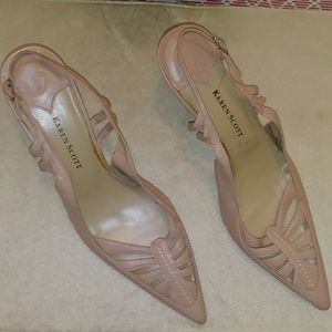 Karen Scott Pink Camel Leather Heels